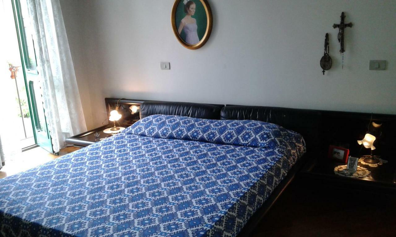 Bed and Breakfast In Via Roma Салерно Экстерьер фото